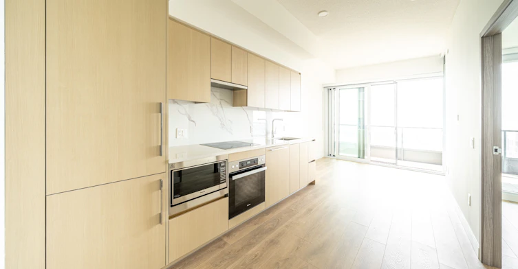 5606-1 Concord Cityplace Way, Toronto, ON, M5V 0X3