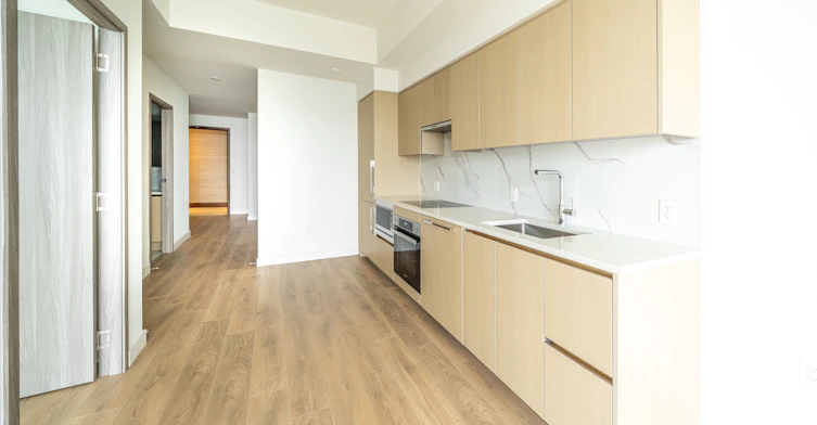5606-1 Concord Cityplace Way, Toronto, ON, M5V 0X3 - 5