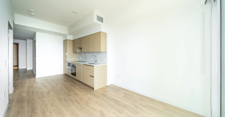 5606-1 Concord Cityplace Way, Toronto, ON, M5V 0X3 - 7
