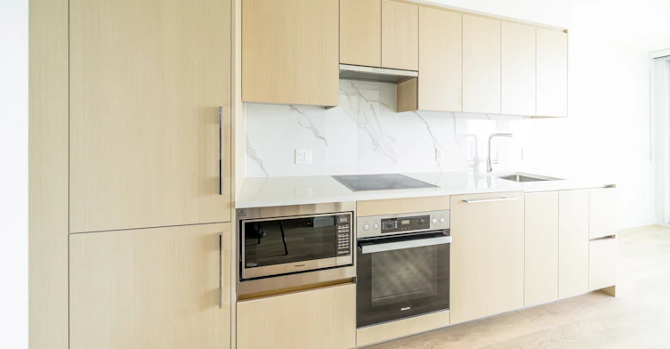 5606-1 Concord Cityplace Way, Toronto, ON, M5V 0X3 - 2