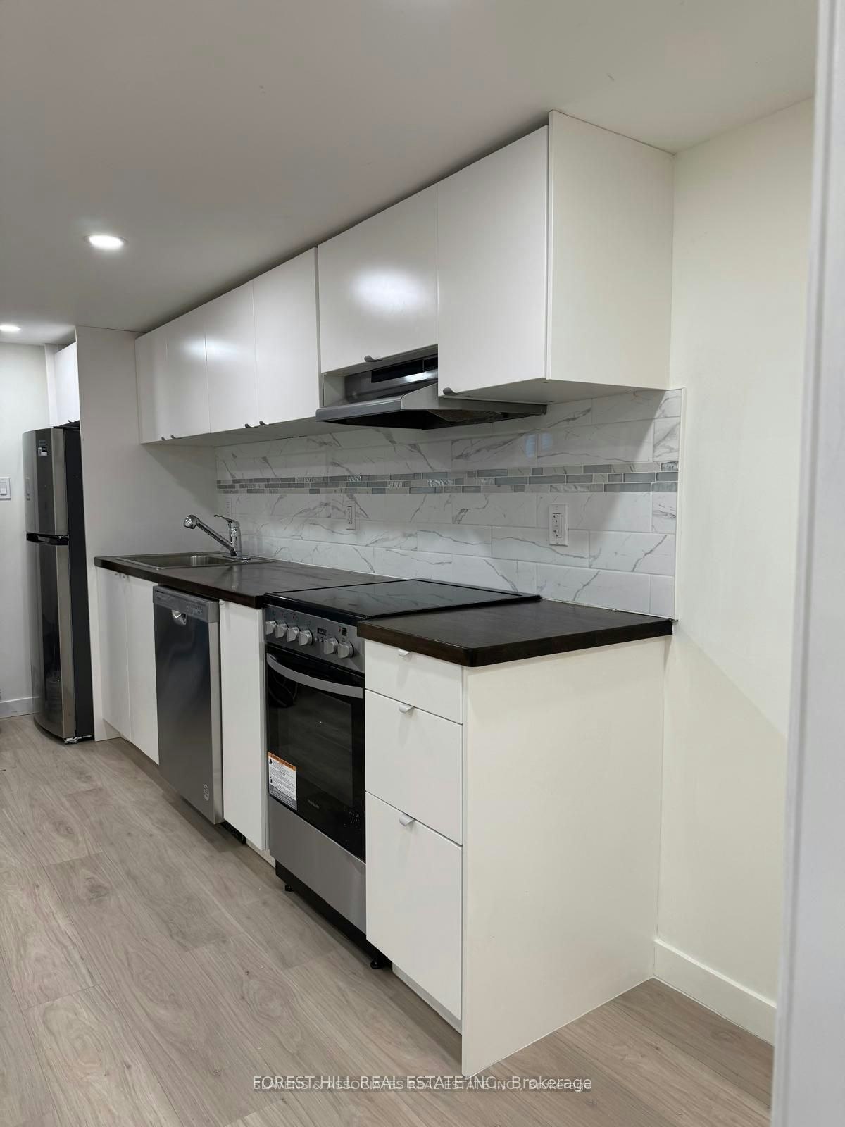 Bsmt-1222 Shaw Street, Toronto, ON, M6G 3N6 - 4