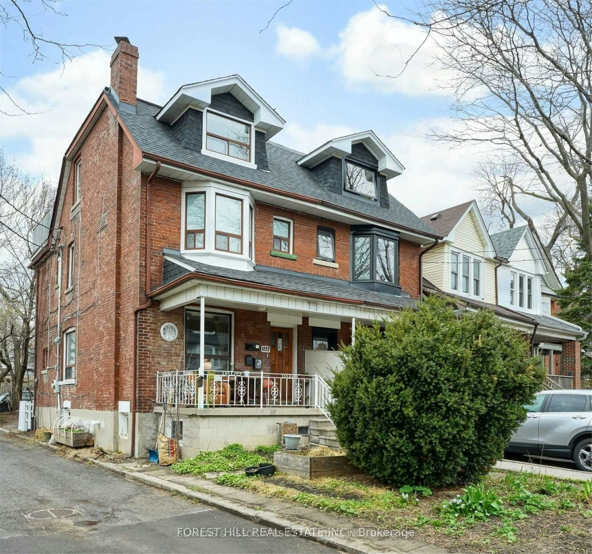 Bsmt-1222 Shaw Street, Toronto, ON, M6G 3N6