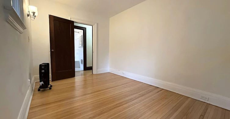 B-42 Glencairn Avenue, Toronto, ON, M4R 1M5 - 7
