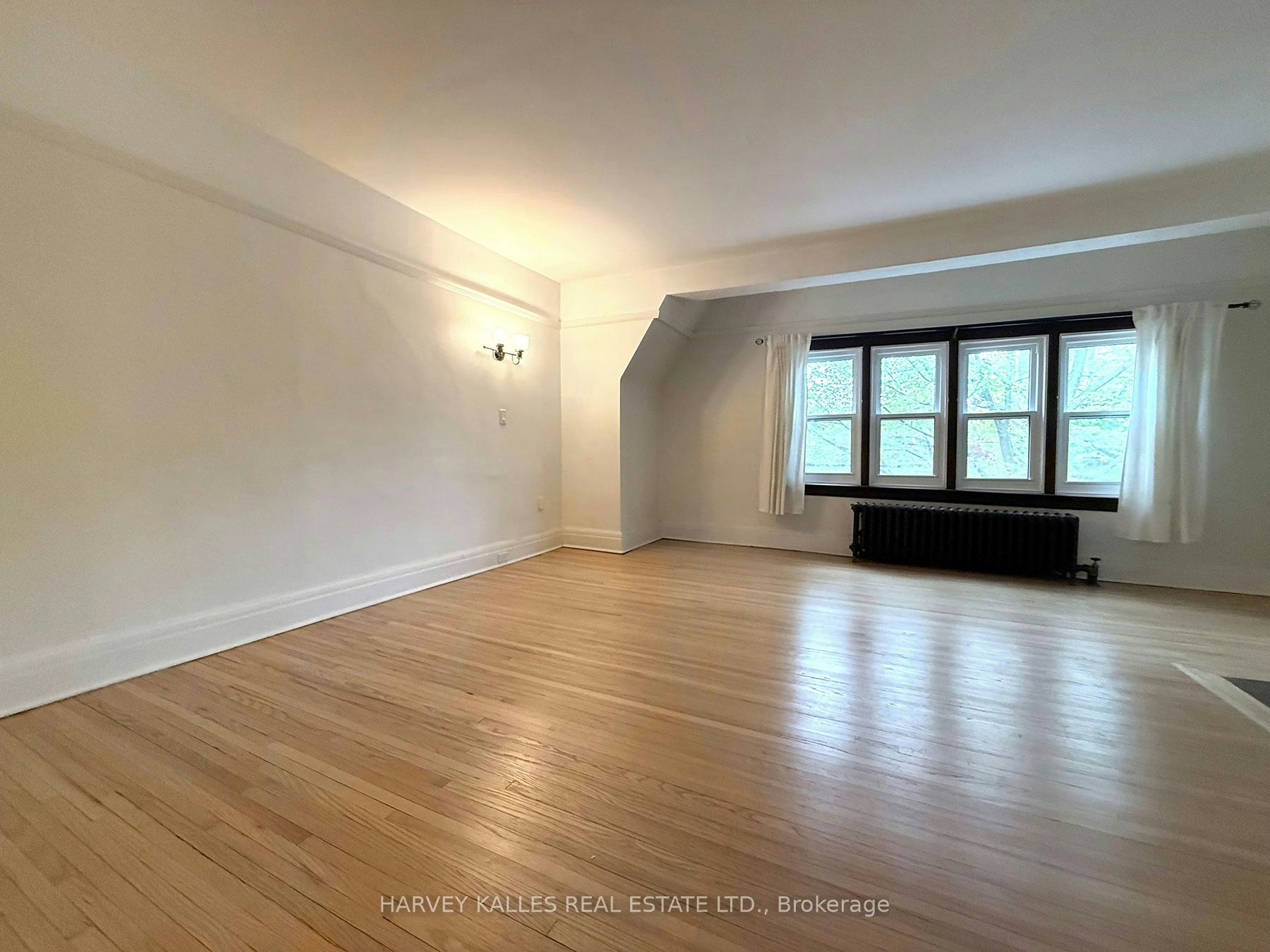 B-42 Glencairn Avenue, Toronto, ON, M4R 1M5 - 6