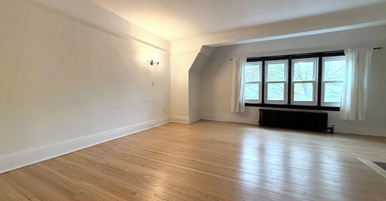 B-42 Glencairn Avenue, Toronto, ON, M4R 1M5 - 6