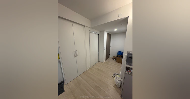 423-30 Tretti Way, Toronto, ON, M3H 0E3