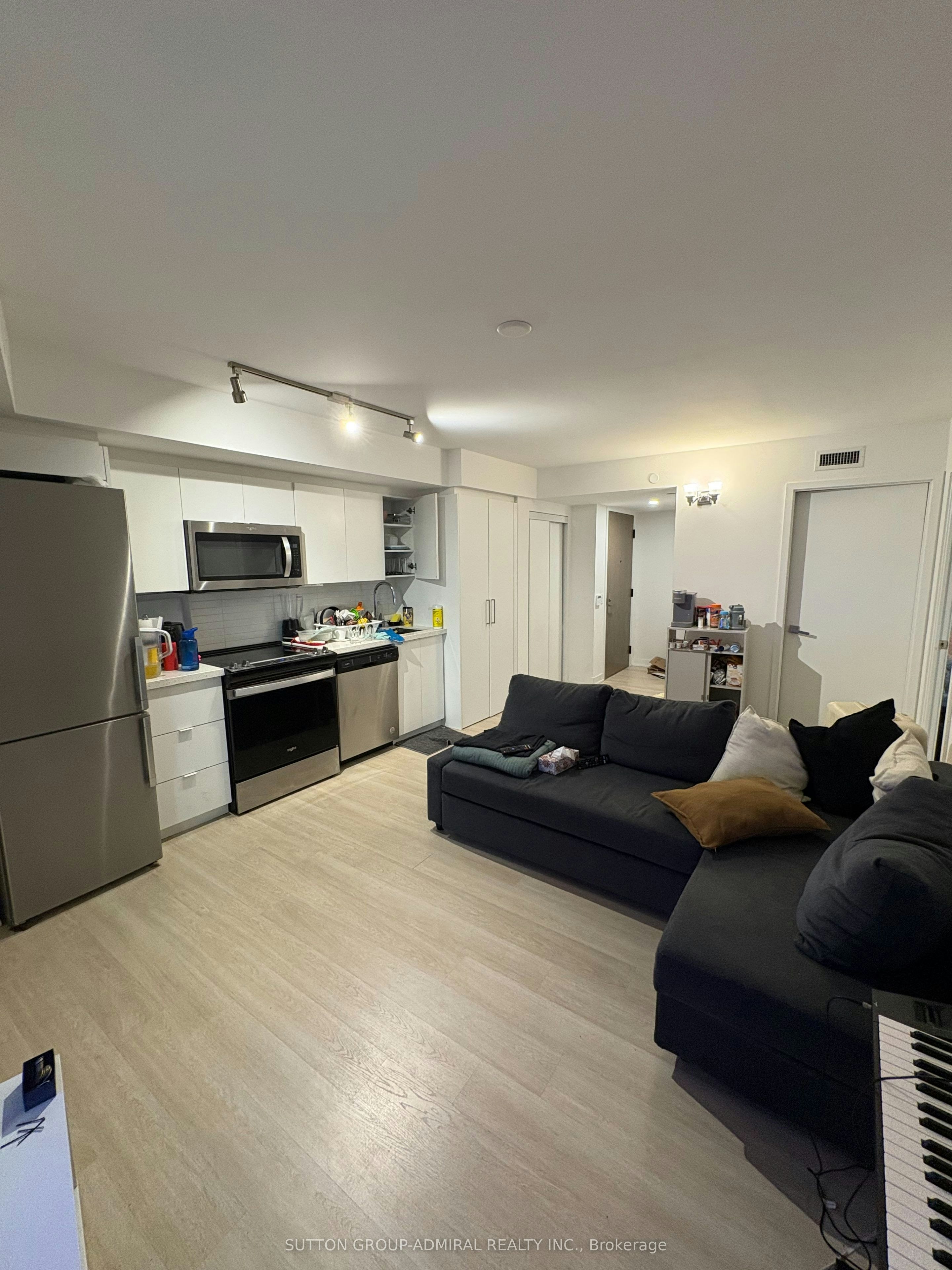 423-30 Tretti Way, Toronto, ON, M3H 0E3 - 3
