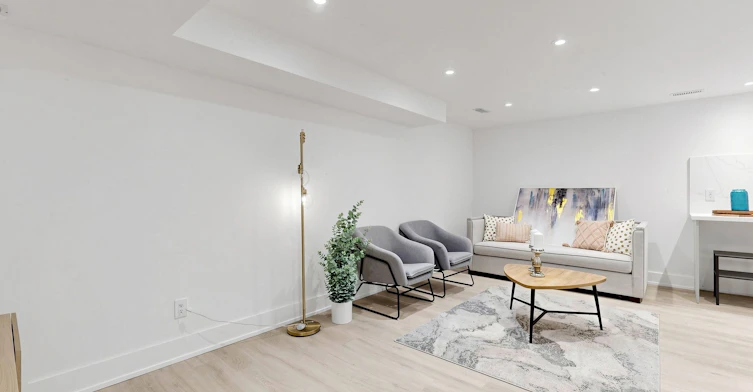 127 Banff Road, Toronto, ON, M4P 2P6 - 37