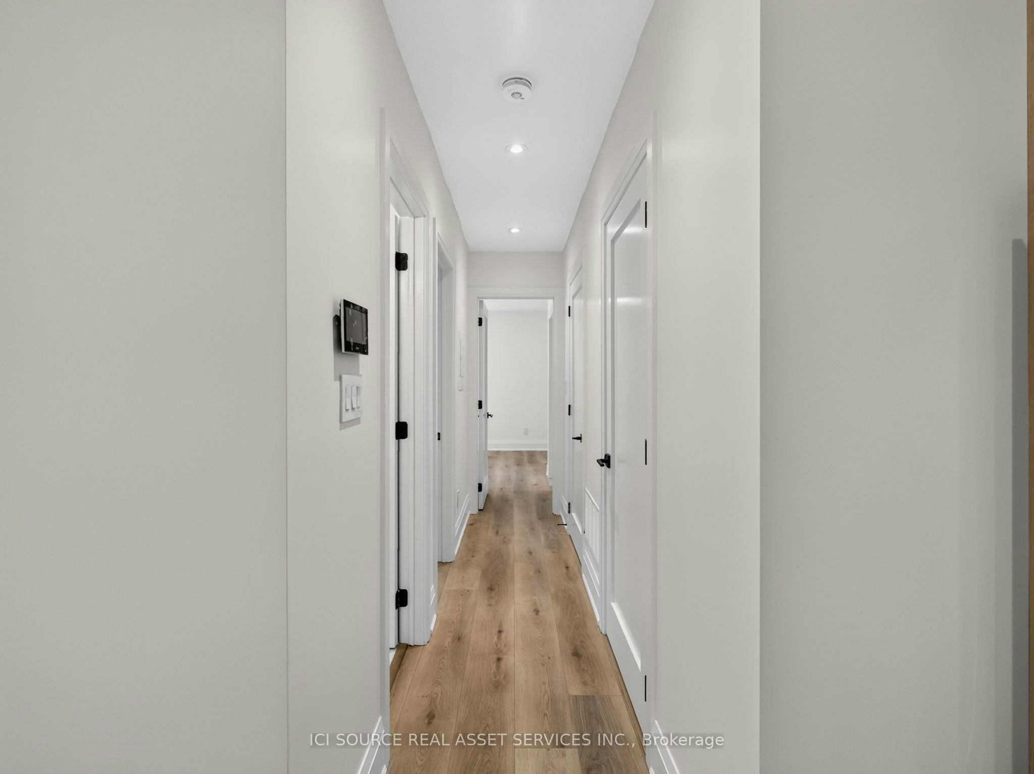 Unit 5-28 Norcross Road, Toronto, ON, M3H 2R4 - 24