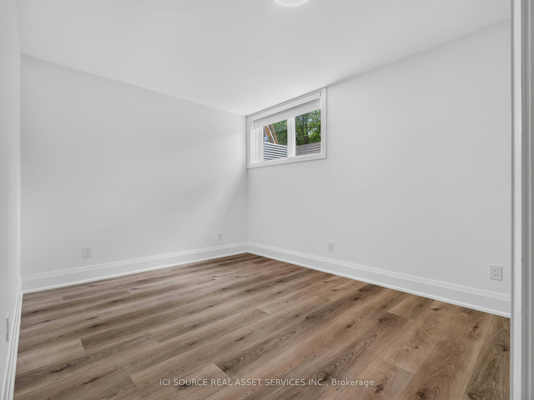 Unit 5-28 Norcross Road, Toronto, ON, M3H 2R4 - 14