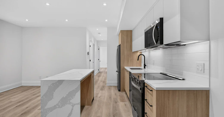Unit 5-28 Norcross Road, Toronto, ON, M3H 2R4 - 7