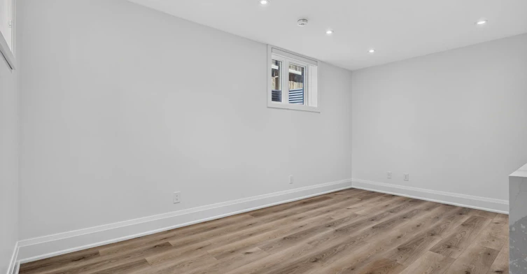 Unit 5-28 Norcross Road, Toronto, ON, M3H 2R4 - 11