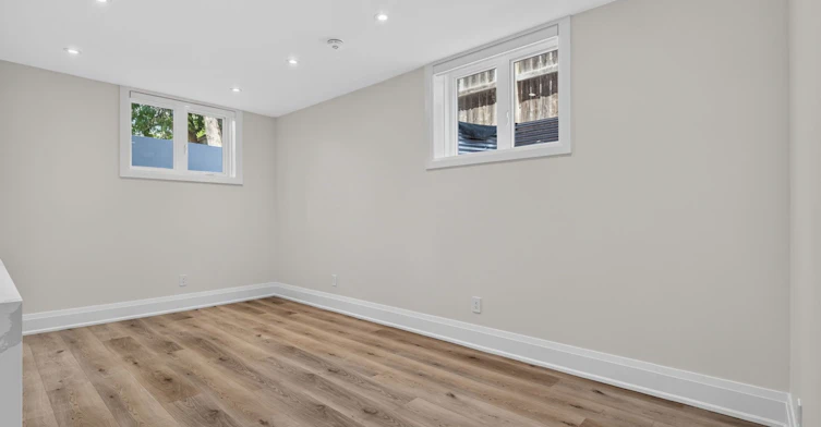 Unit 5-28 Norcross Road, Toronto, ON, M3H 2R4 - 9