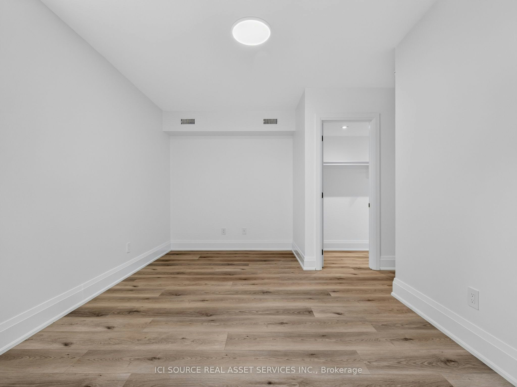 Unit 5-28 Norcross Road, Toronto, ON, M3H 2R4 - 17