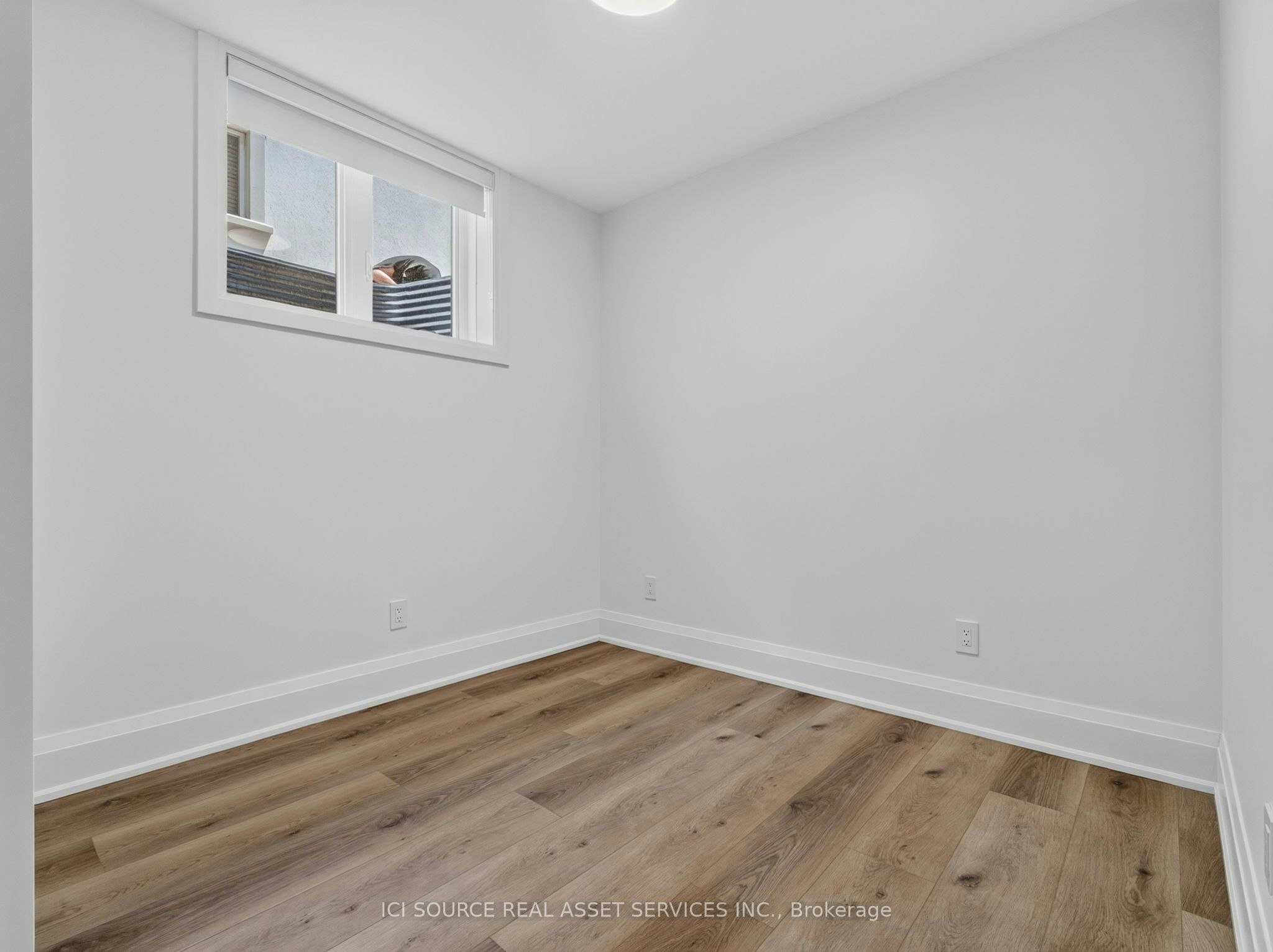 Unit 5-28 Norcross Road, Toronto, ON, M3H 2R4 - 22