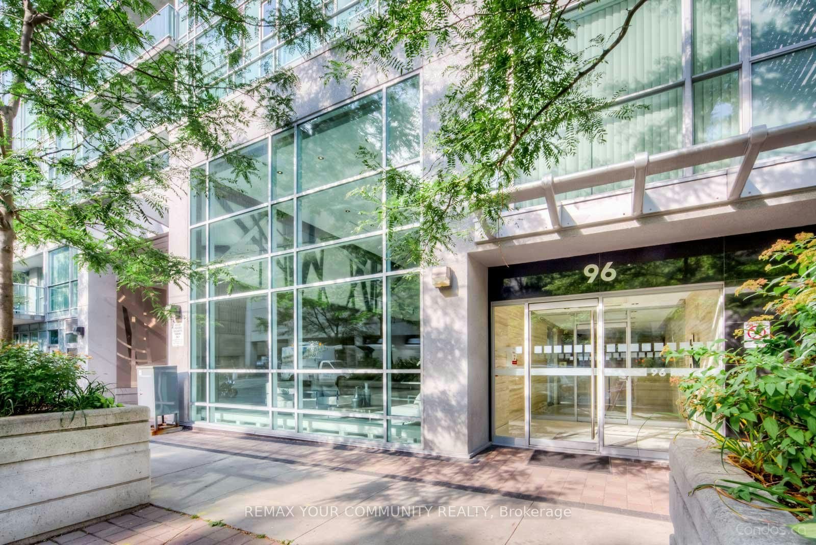 501-96 St Patrick Street, Toronto, ON, M5T 1V2 - 18