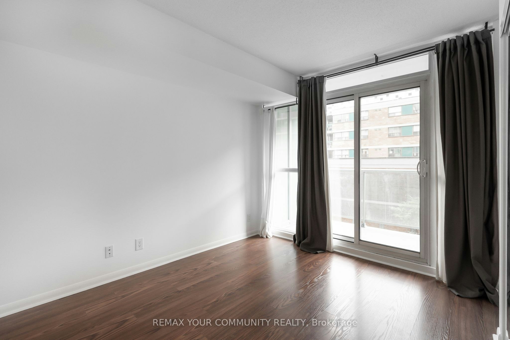 501-96 St Patrick Street, Toronto, ON, M5T 1V2 - 6