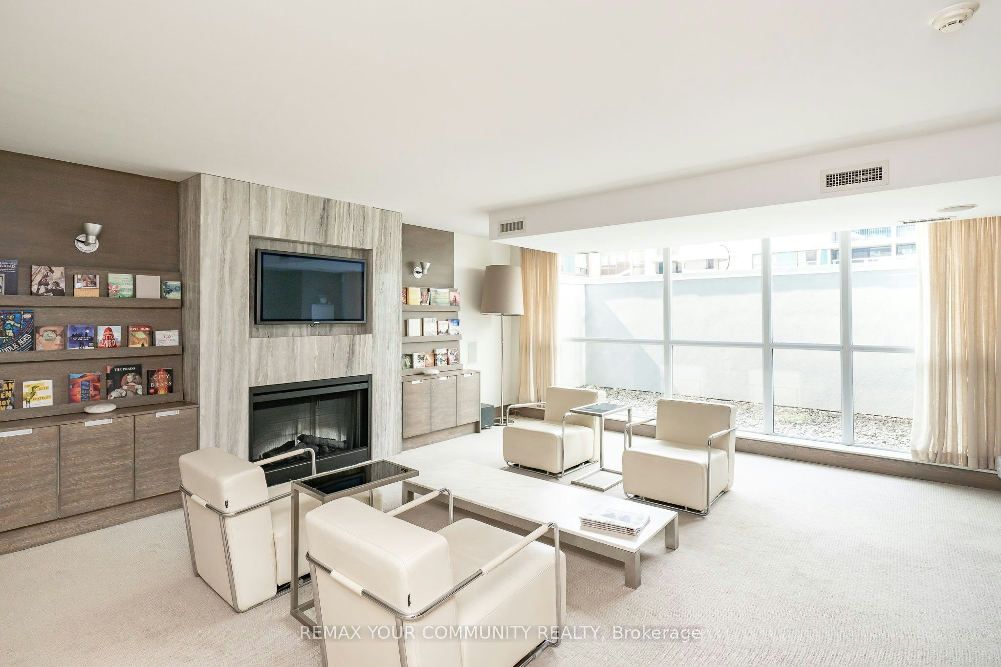 501-96 St Patrick Street, Toronto, ON, M5T 1V2 - 15