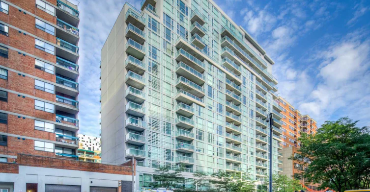 501-96 St Patrick Street, Toronto, ON, M5T 1V2