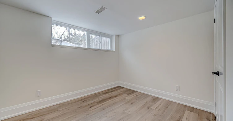 73 Berkinshaw Crescent, Toronto, ON, M3B 2T1 - 17