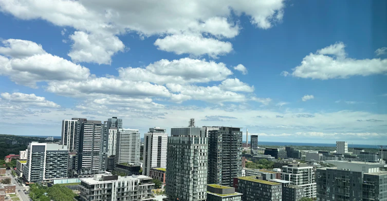 2112-10 Oak Street, Toronto, ON, M5A 0Z1 - 8