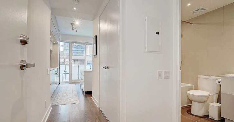 1406-15 Grenville Street, Toronto, ON, M4Y 0B9 - 44