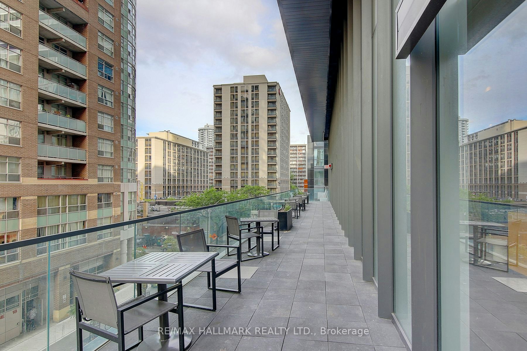 1406-15 Grenville Street, Toronto, ON, M4Y 0B9 - 12