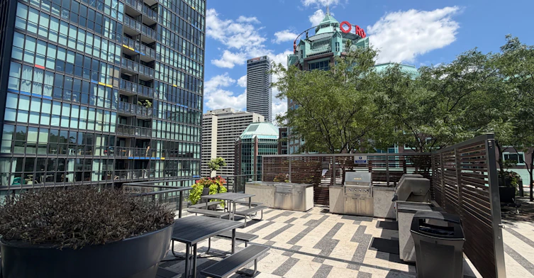 301-101 Charles Street E, Toronto, ON, M4Y 0A9 - 14