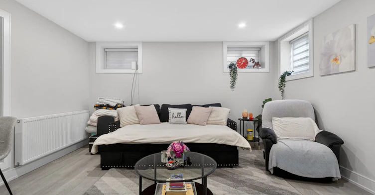 1B-24 College View Avenue, Toronto, ON, M5P 1J4 - 9
