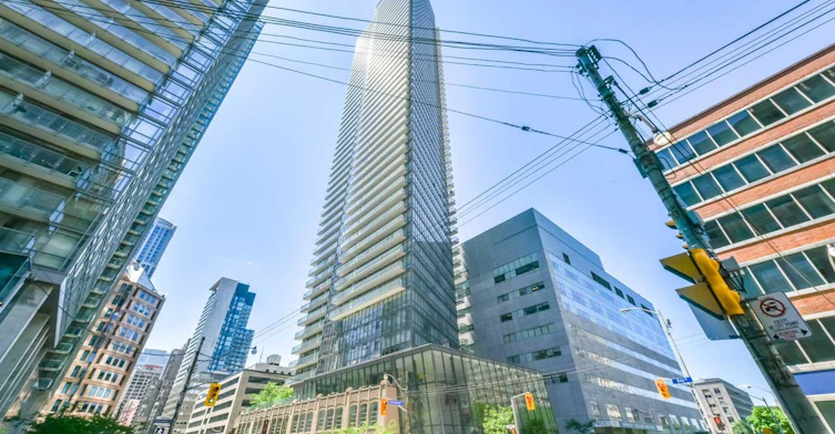 5007-832 Bay Street, Toronto, ON, M5S 1Z6 - 2