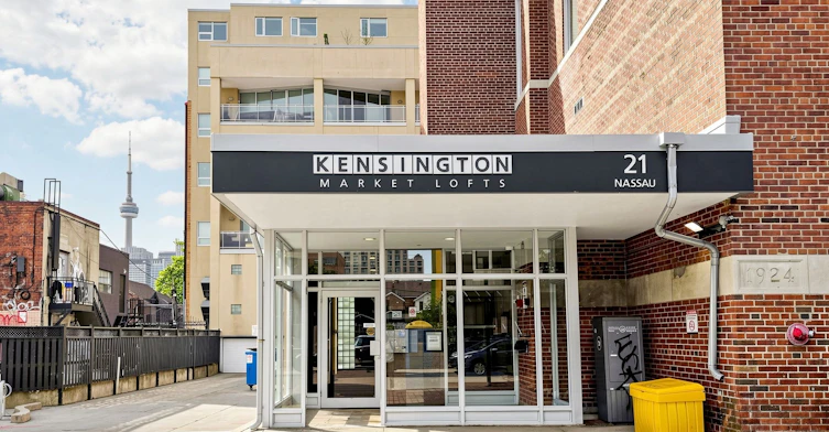 301-21 Nassau Street, Toronto, ON, M5T 3K6 - 2