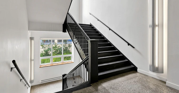 301-21 Nassau Street, Toronto, ON, M5T 3K6 - 22