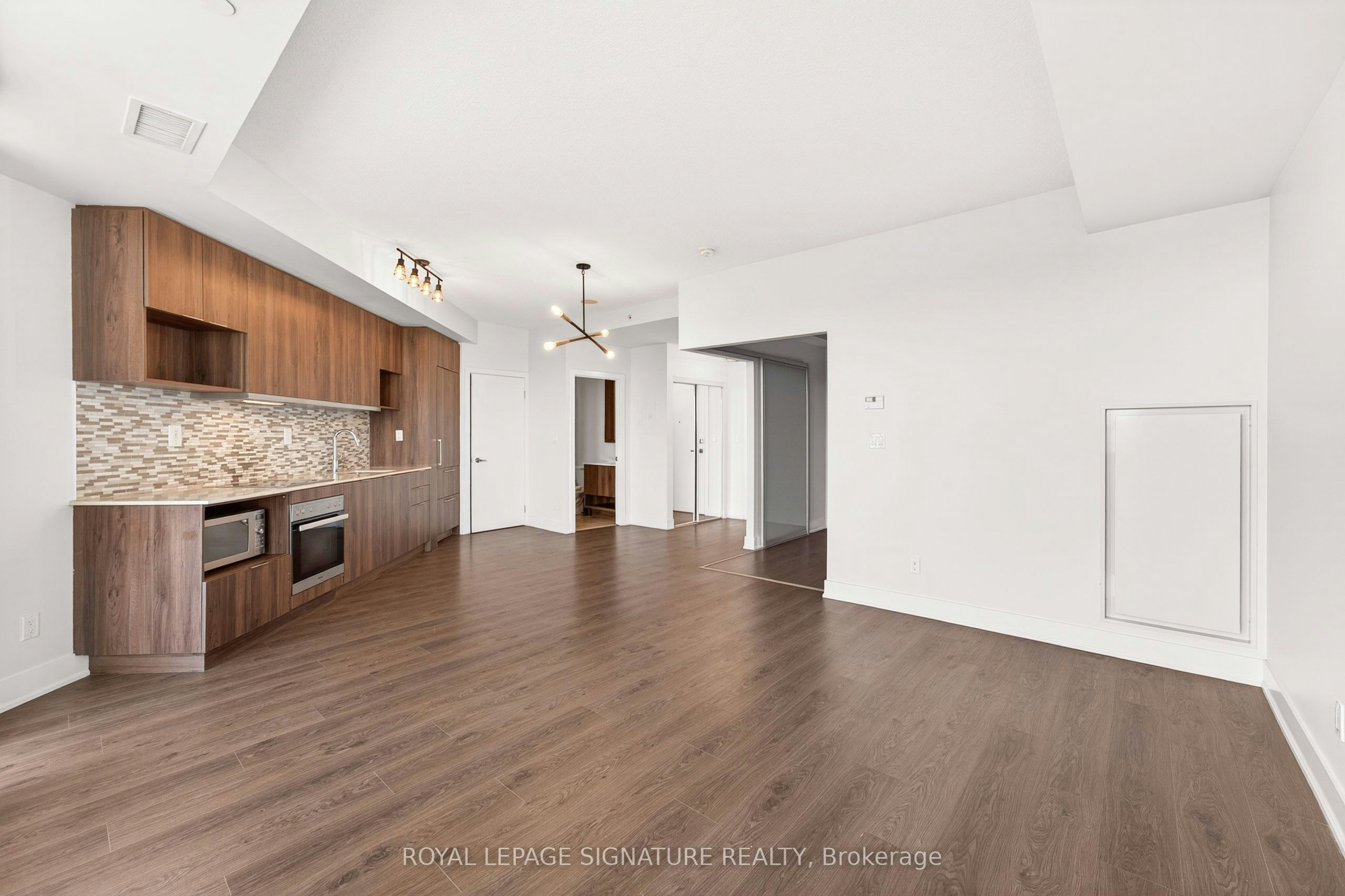 920-99 The Donway N/A W, Toronto, ON, M3C 0N8 - 6