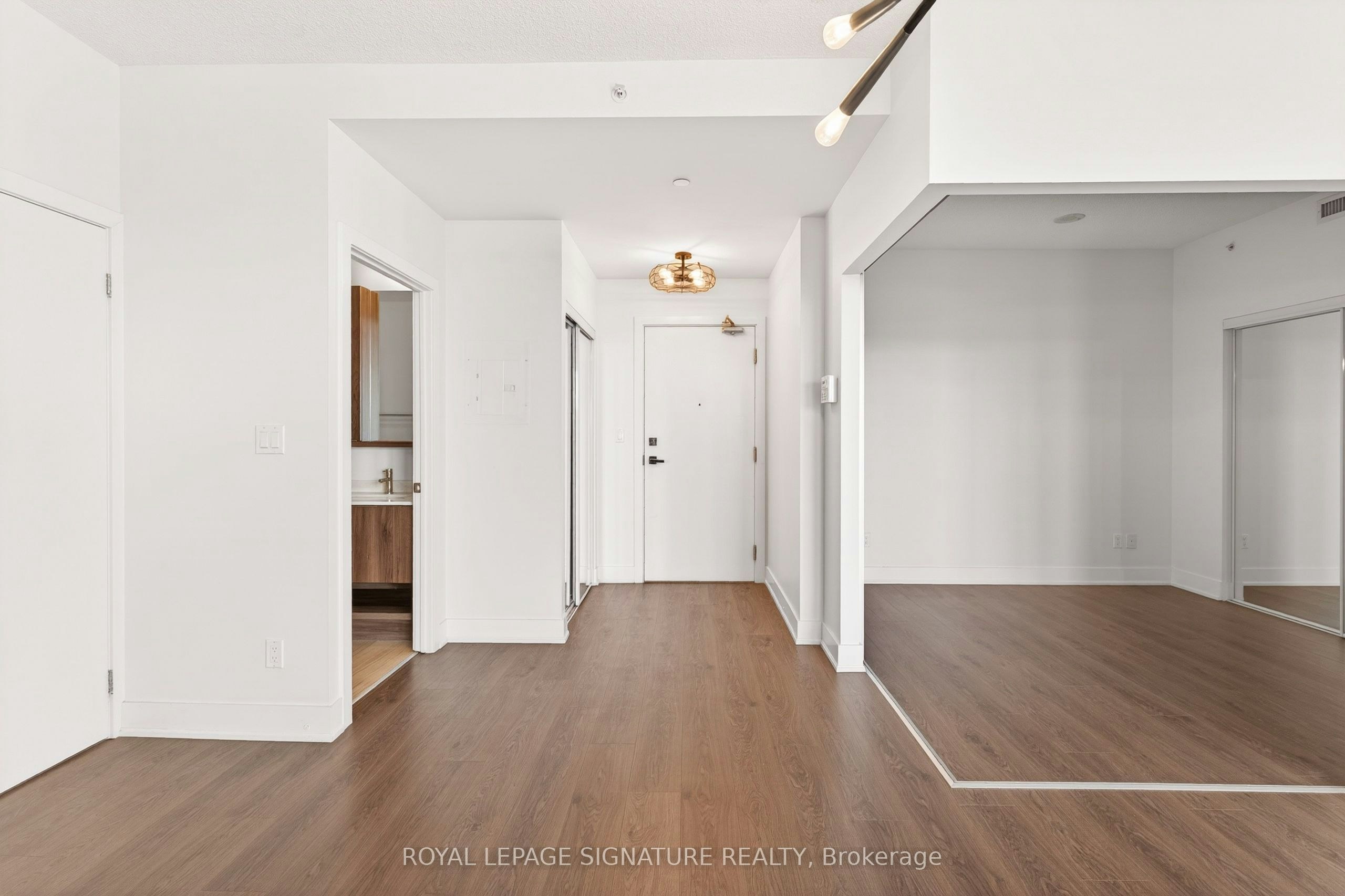920-99 The Donway N/A W, Toronto, ON, M3C 0N8