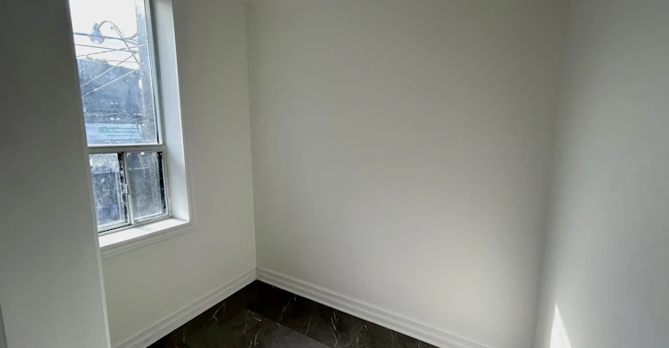 2nd fl-792 College Street, Toronto, ON, M6G 1C5 - 9