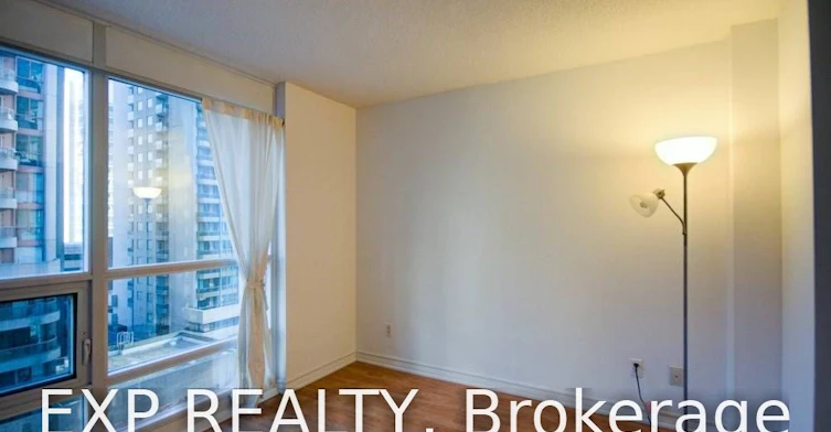 809-761 Bay Street, Toronto, ON, M5G 2R2 - 2