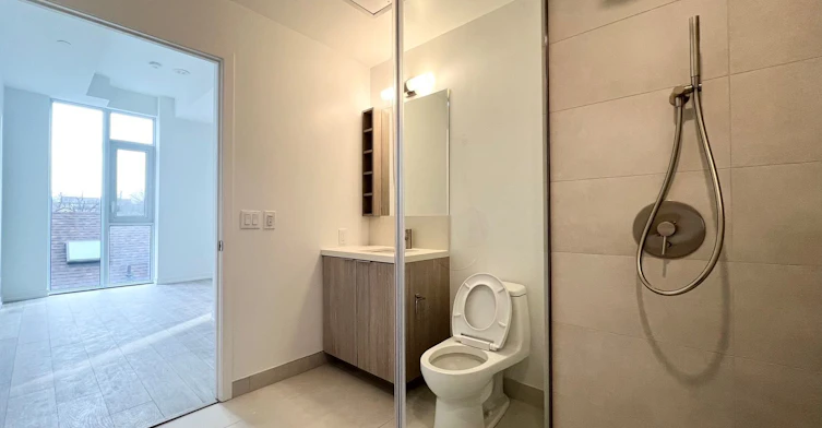 207-2020 Bathurst Street, Toronto, ON, M5P 0A6 - 23