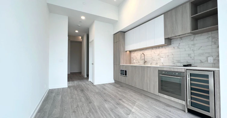 207-2020 Bathurst Street, Toronto, ON, M5P 0A6 - 17