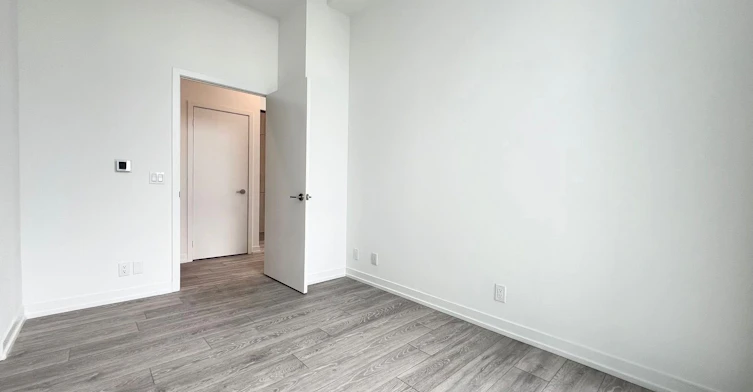 207-2020 Bathurst Street, Toronto, ON, M5P 0A6 - 32
