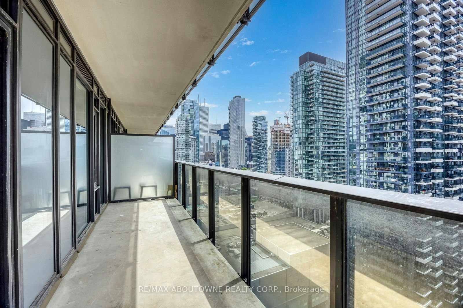 2601-330 Richmond Street W, Toronto, ON, M5V 1X2 - 14