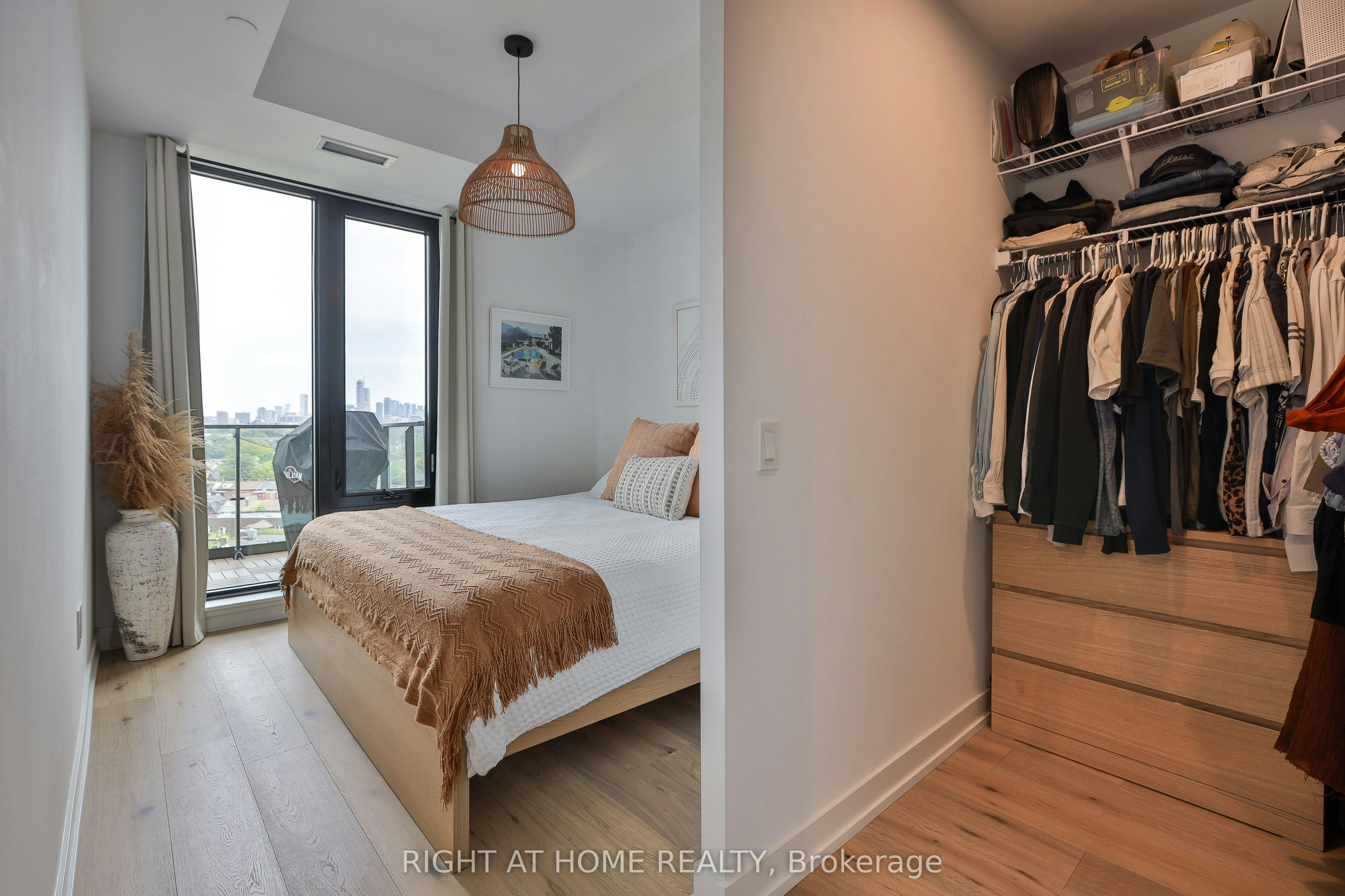1007-200 Sudbury Street, Toronto, ON, M6J 0H1 - 12