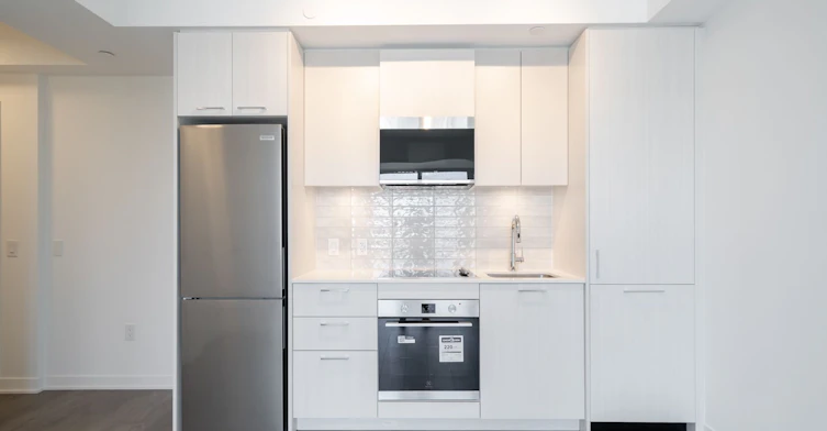 1409-10 Oak Street, Toronto, ON, M5A 0Z1 - 5