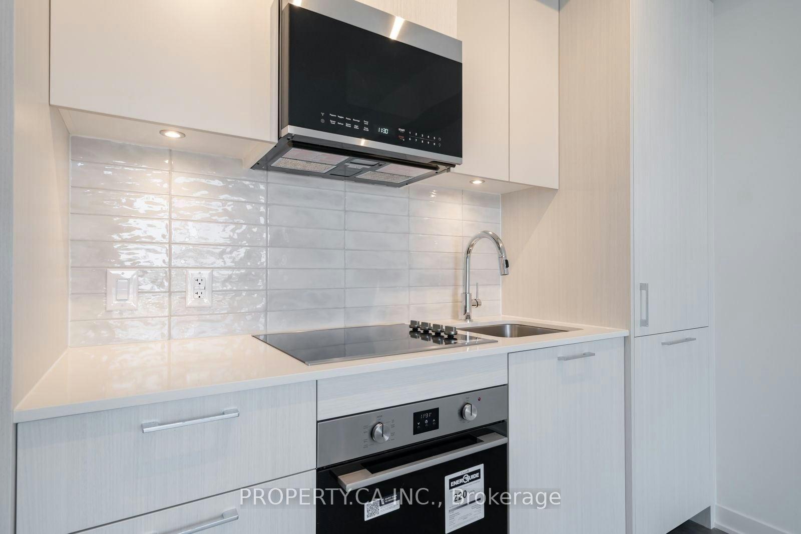 1409-10 Oak Street, Toronto, ON, M5A 0Z1 - 6