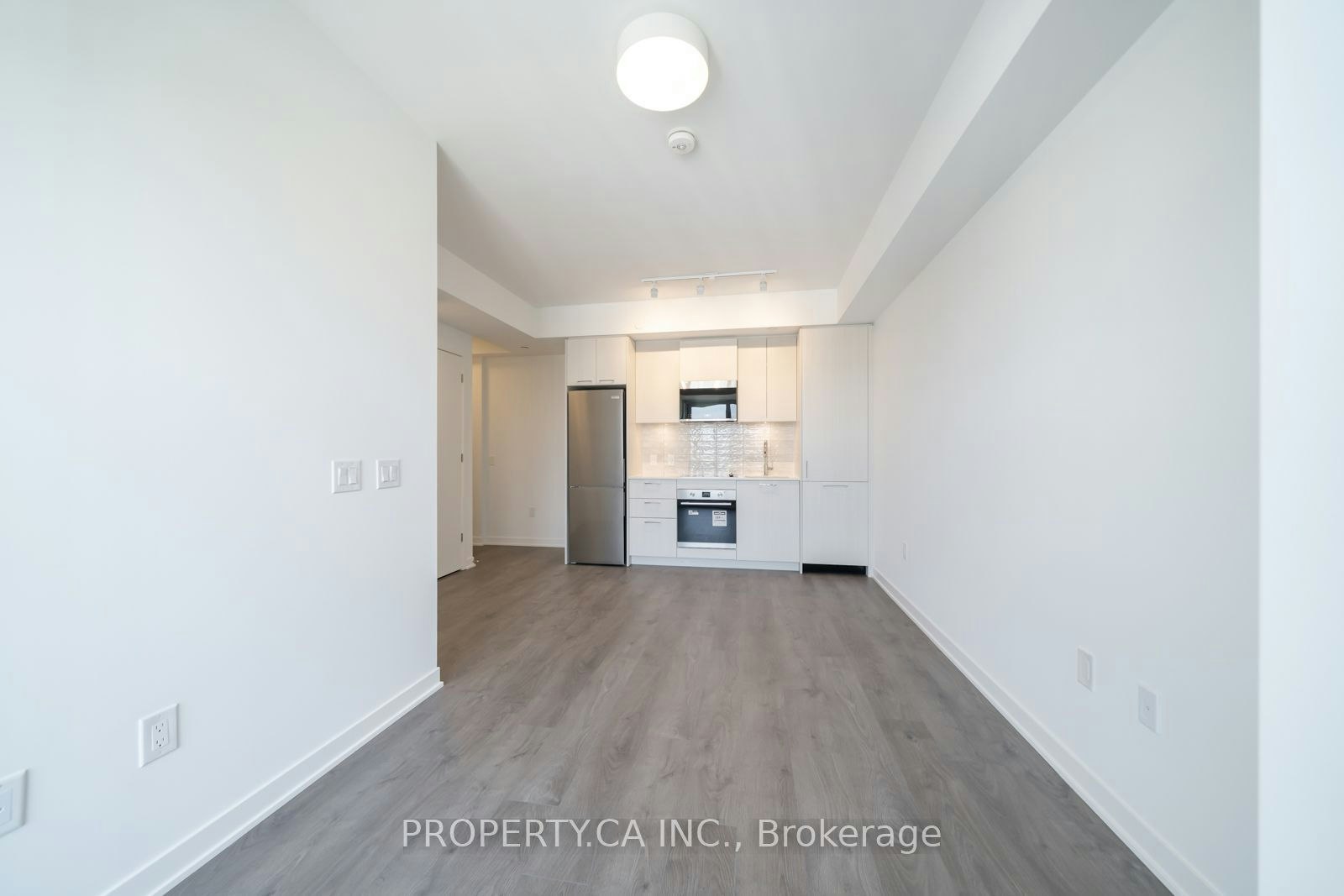 1409-10 Oak Street, Toronto, ON, M5A 0Z1 - 8