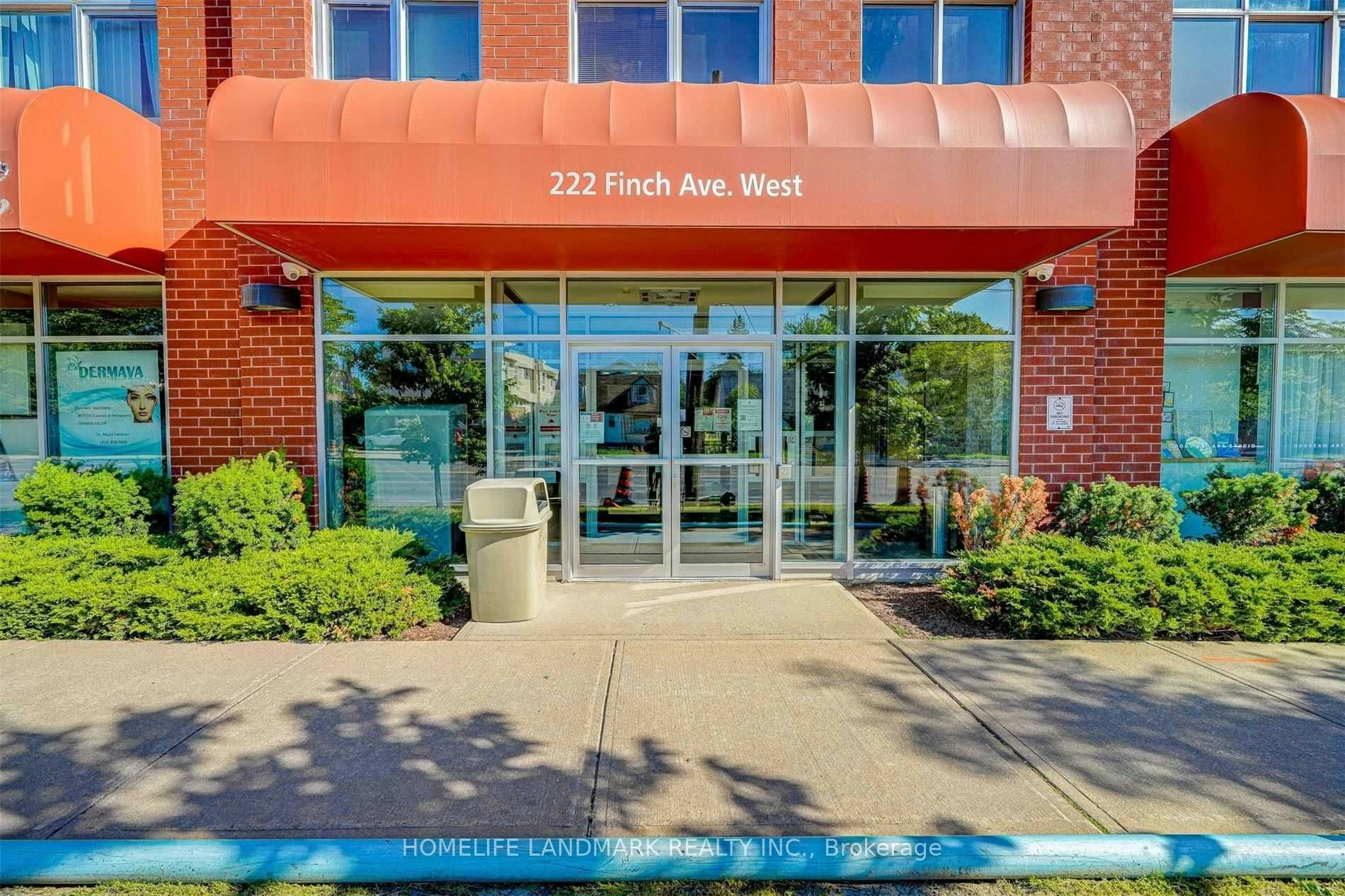 305-222 Finch Avenue W, Toronto, ON, M2R 1M6 - 2