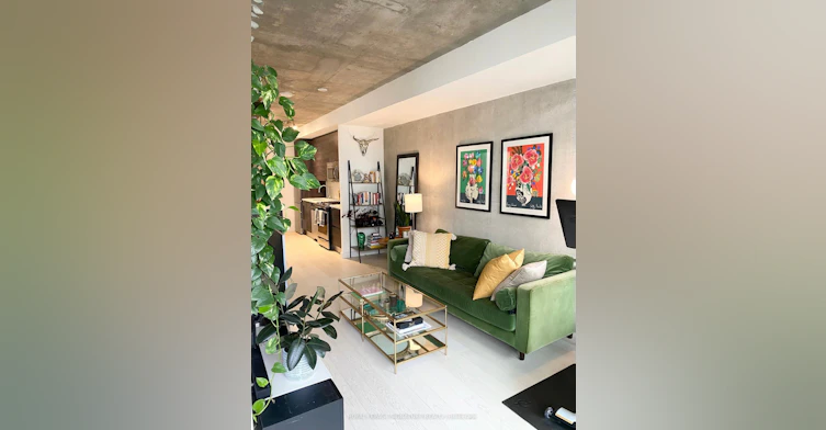 1413-111 Bathurst Street, Toronto, ON, M5V 0M9 - 2