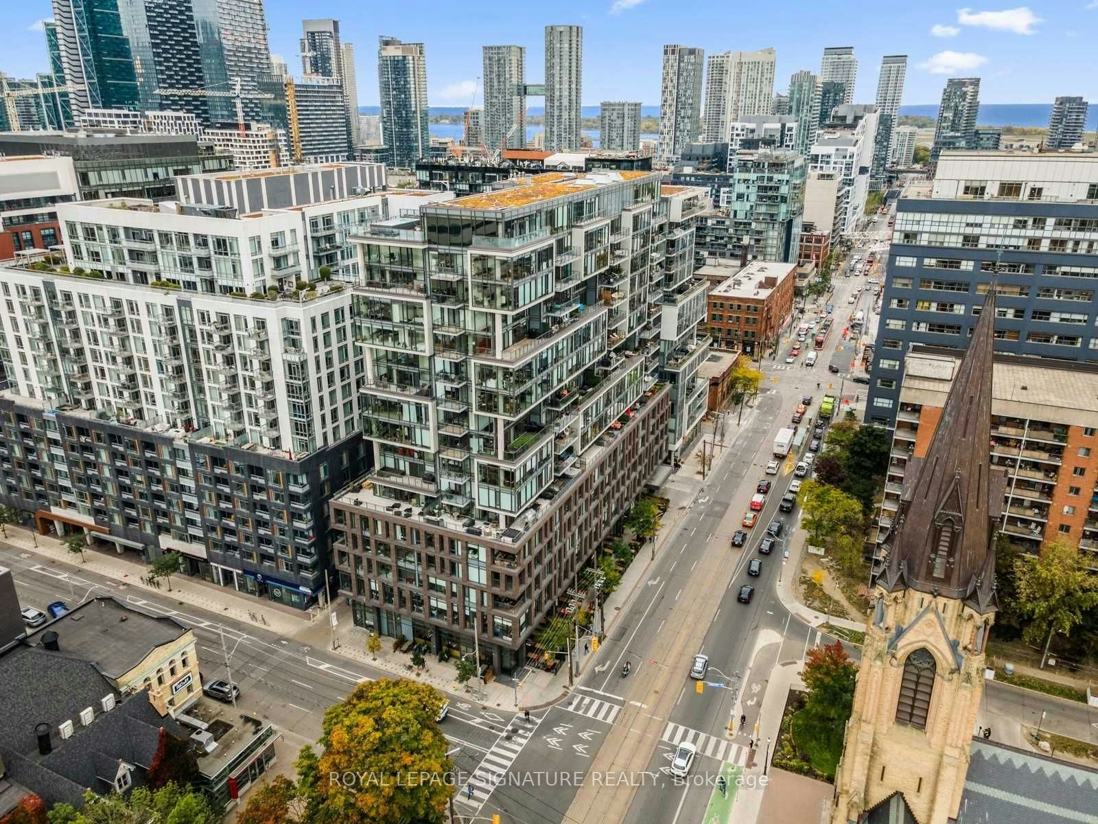 1413-111 Bathurst Street, Toronto, ON, M5V 0M9 - 22