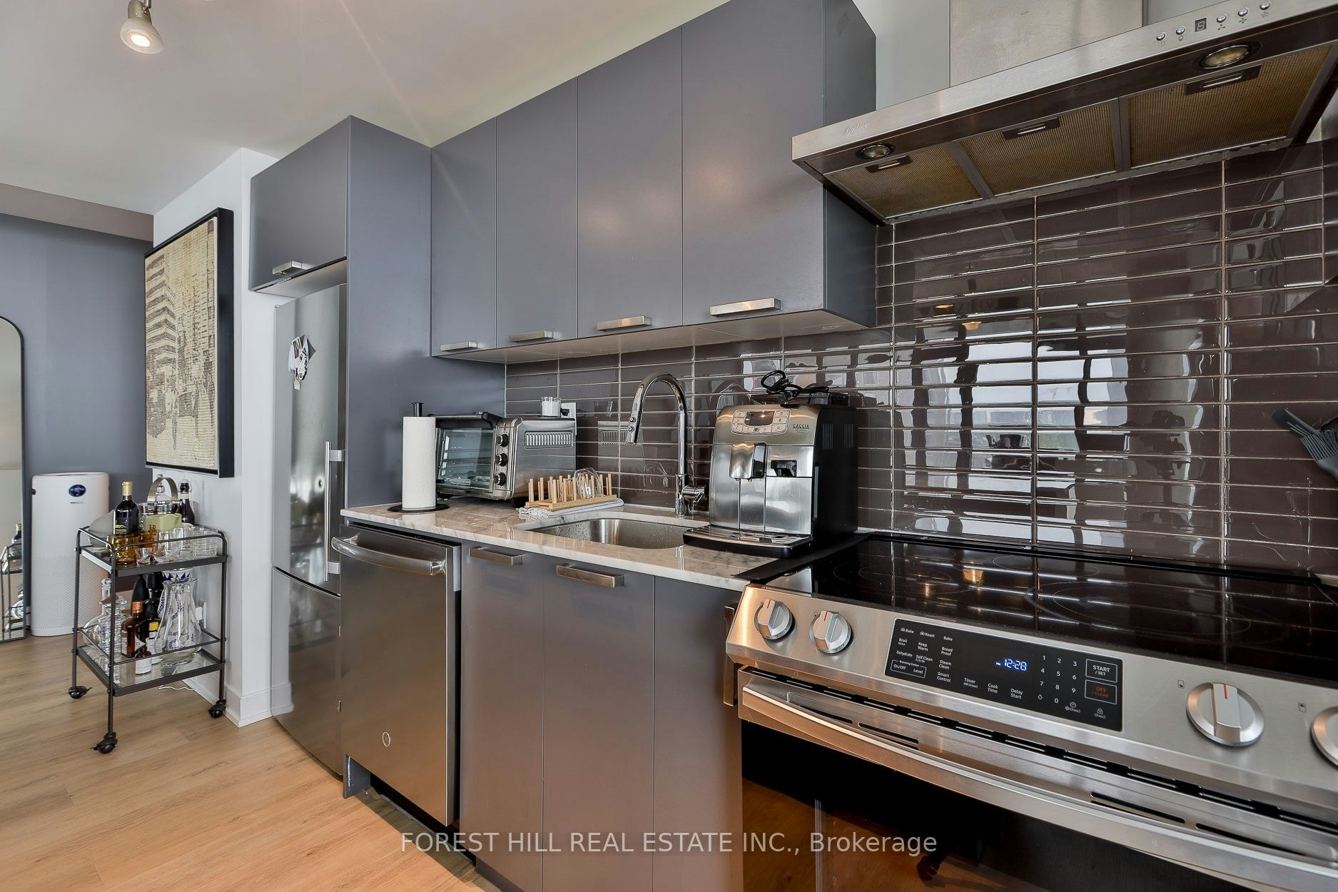 522-95 Bathurst Street, Toronto, ON, M5V 0H7 - 11
