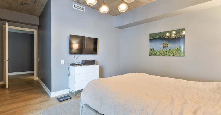 522-95 Bathurst Street, Toronto, ON, M5V 0H7 - 9