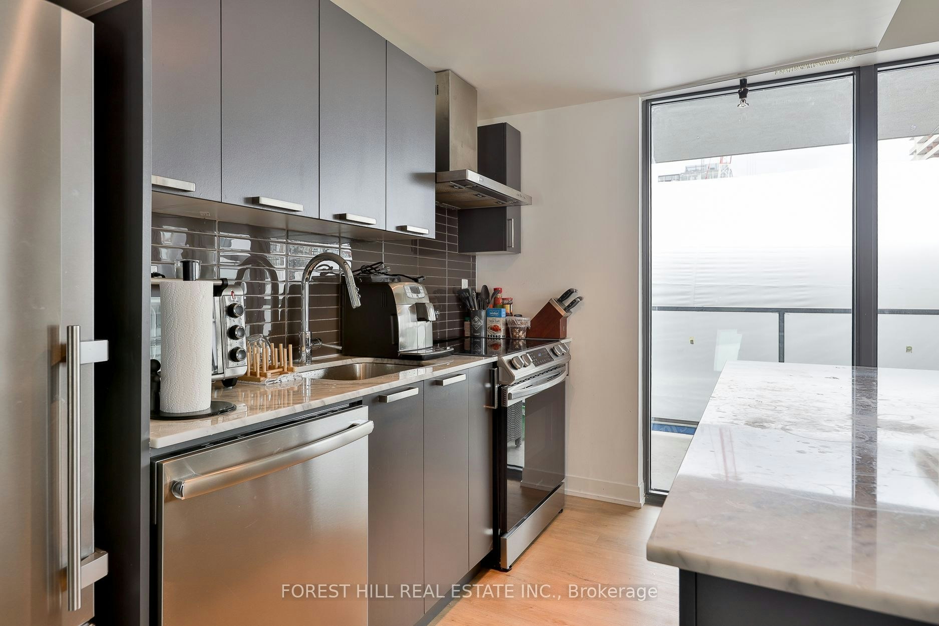 522-95 Bathurst Street, Toronto, ON, M5V 0H7 - 10